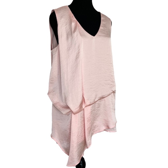Asymmetrical Sleeveless Top - Picture 11 of 11